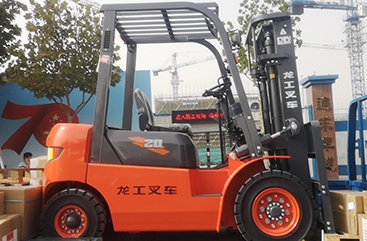 馬鞍山2噸叉車(chē)